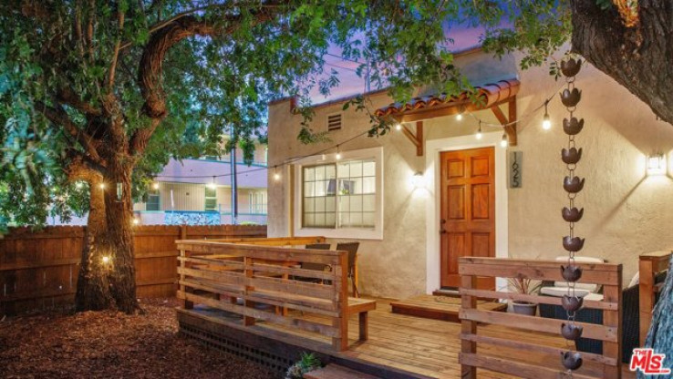 2 Bed Home for Sale in Los Angeles, California