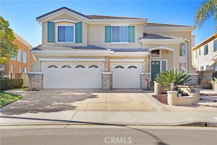 4 Bed Home for Sale in Saugus, California