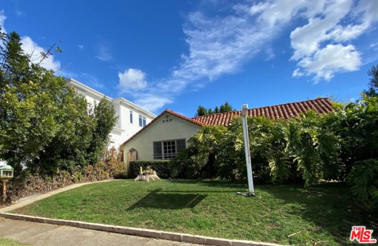  Income Home for Sale in Los Angeles, California