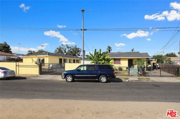  Income Home for Sale in Los Angeles, California
