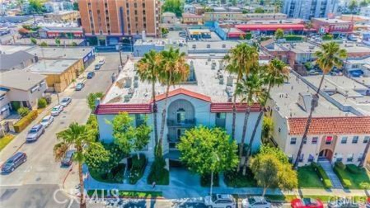 2 Bed Home for Sale in Los Angeles, California