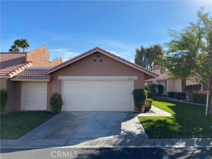 Residential Home in East Palm Desert