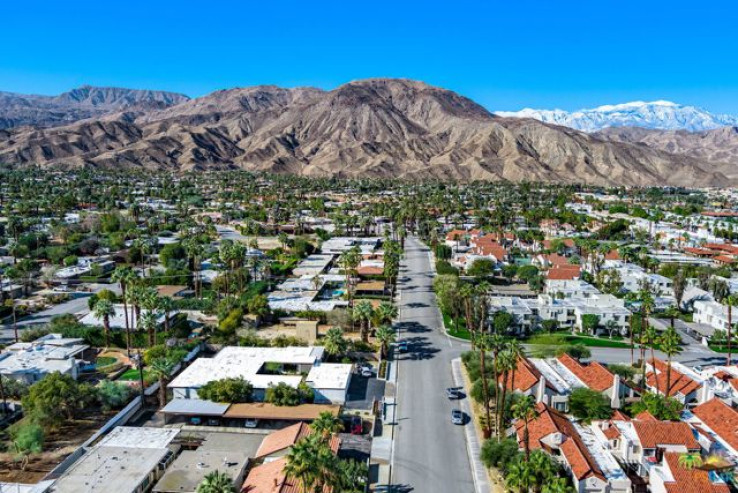  Income Home for Sale in Palm Desert, California