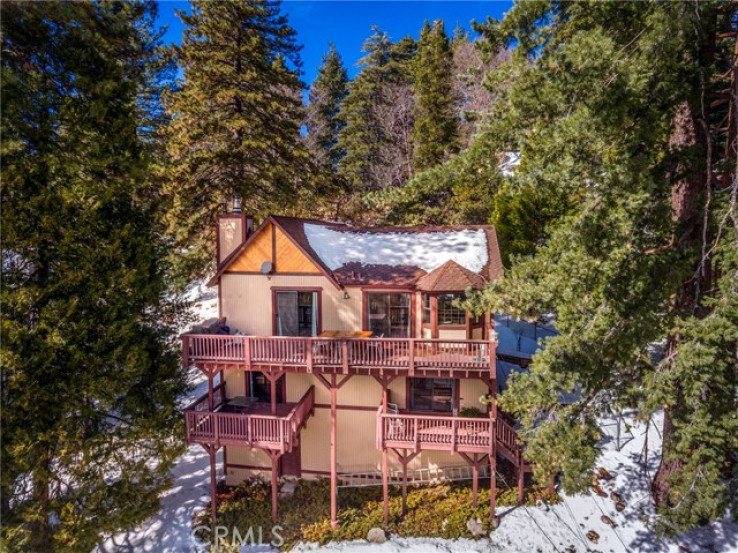4 Bed Home for Sale in Lake Arrowhead, California