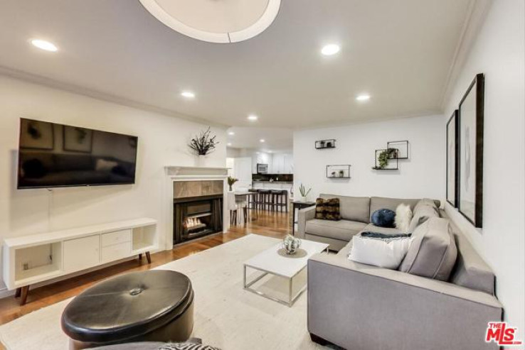 Residential Home in Brentwood