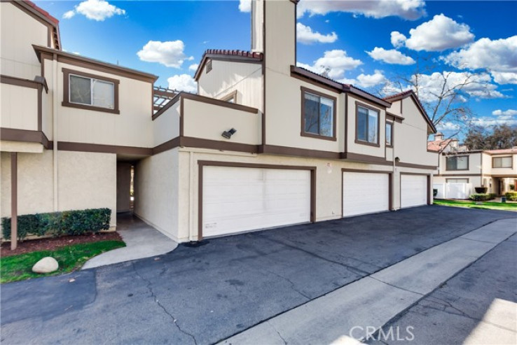 2 Bed Home for Sale in Ontario, California