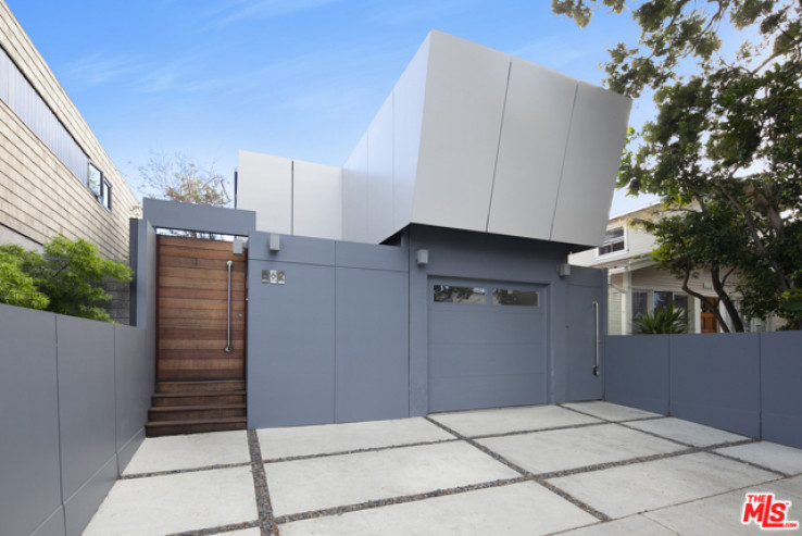 Residential Home in Santa Monica