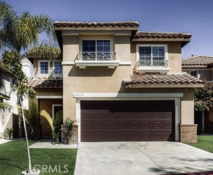 5 Bed Home for Sale in Canyon Country, California