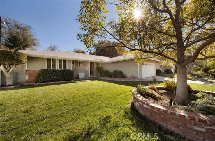 4 Bed Home for Sale in Newhall, California