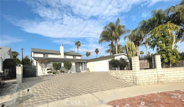 Residential Home in Lake Balboa