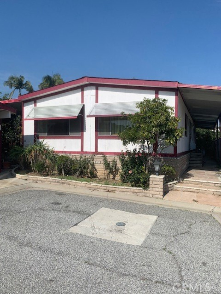 Residential Home in Compton S of Rosecrans, E of Central,W of Ala