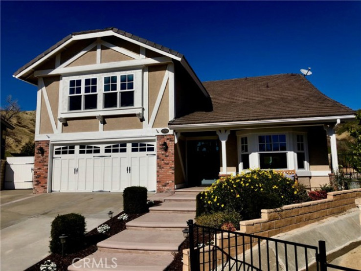 4 Bed Home for Sale in Saugus, California