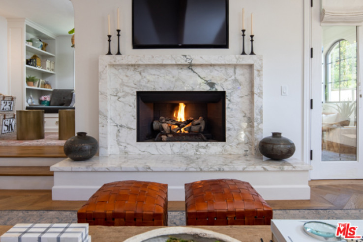 3 Bed Home for Sale in Los Angeles, California