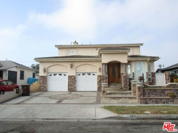 5 Bed Home for Sale in Compton, California