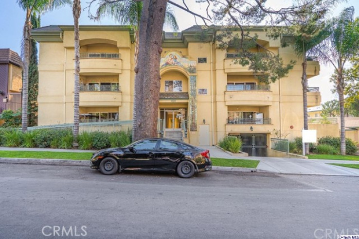 Residential Home in Burbank
