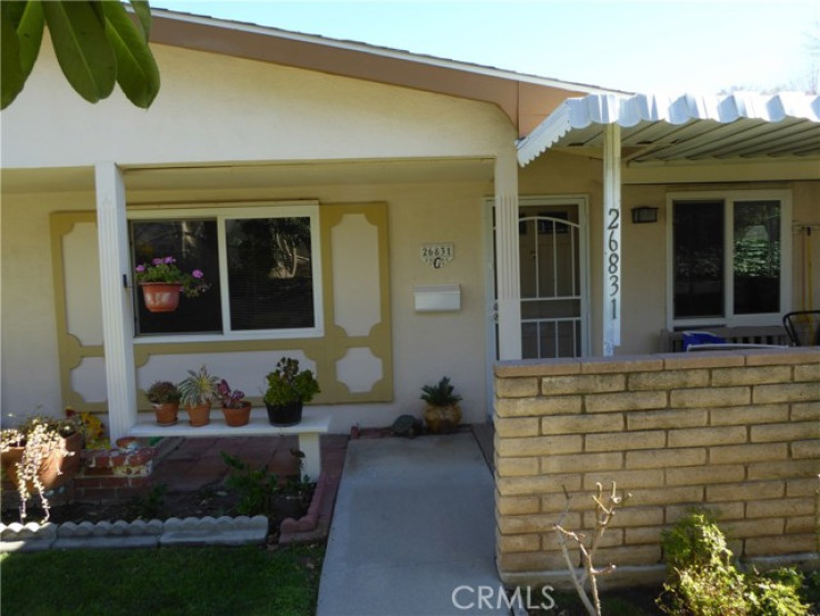 2 Bed Home for Sale in Newhall, California