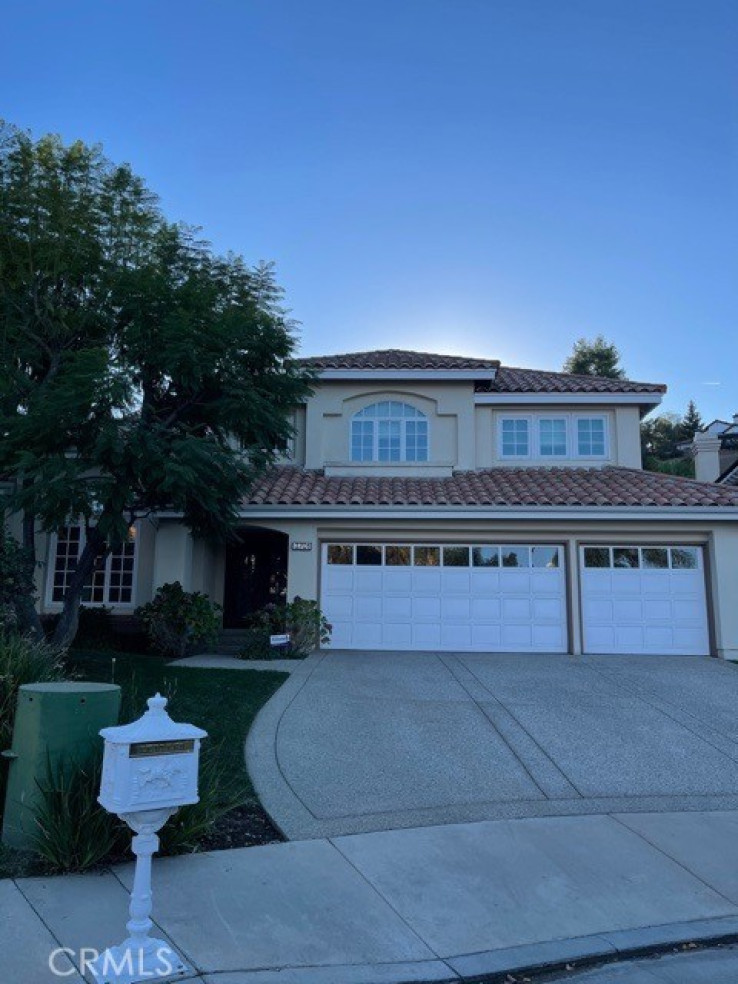 Residential Home in Calabasas