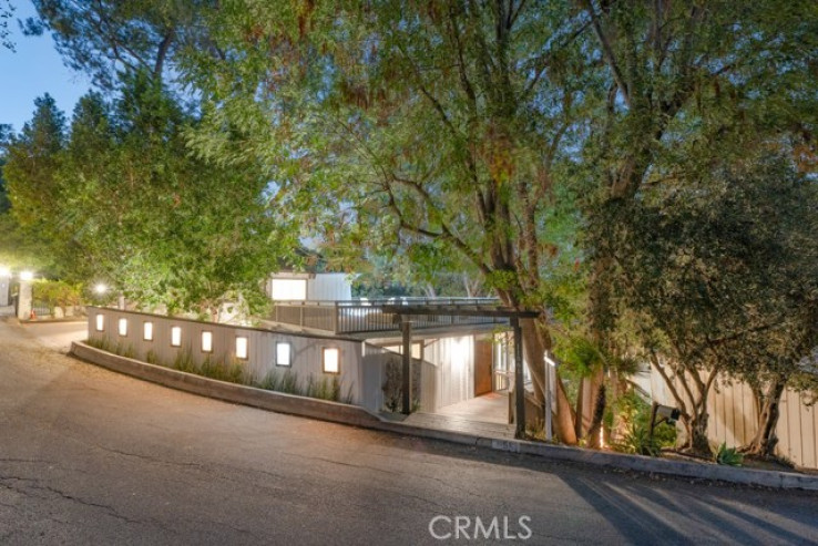 3 Bed Home for Sale in Studio City, California