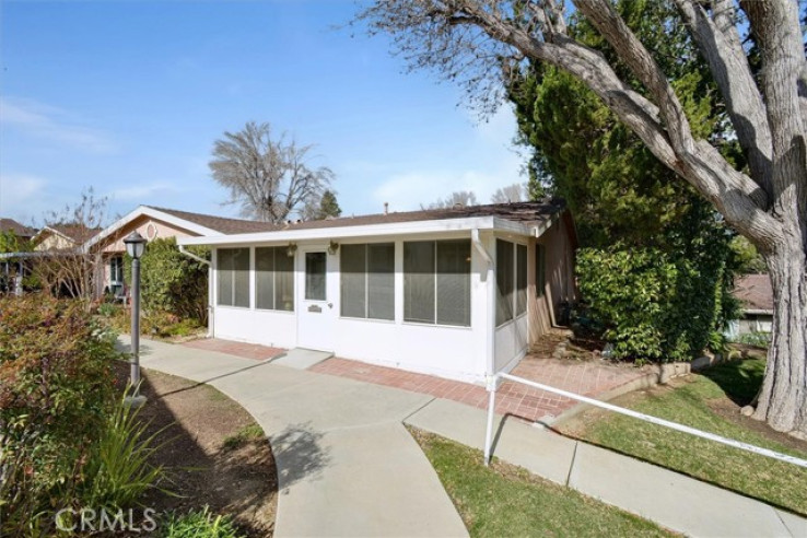 1 Bed Home for Sale in Newhall, California