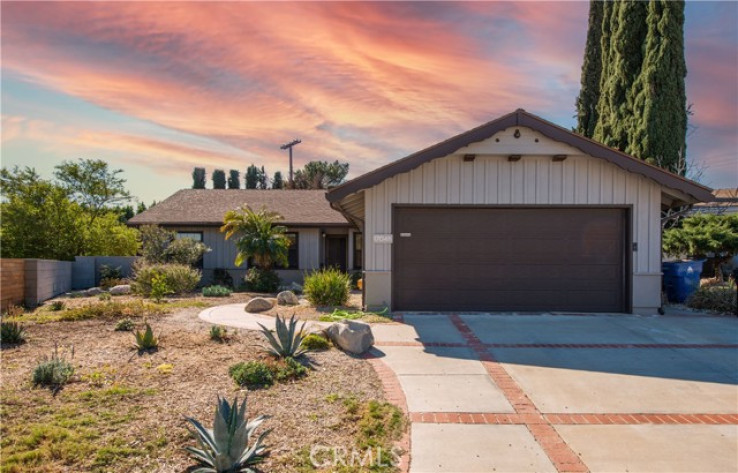 Residential Home in Granada Hills