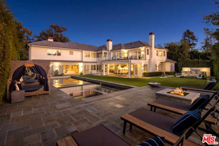 7 Bed Home for Sale in Pacific Palisades, California