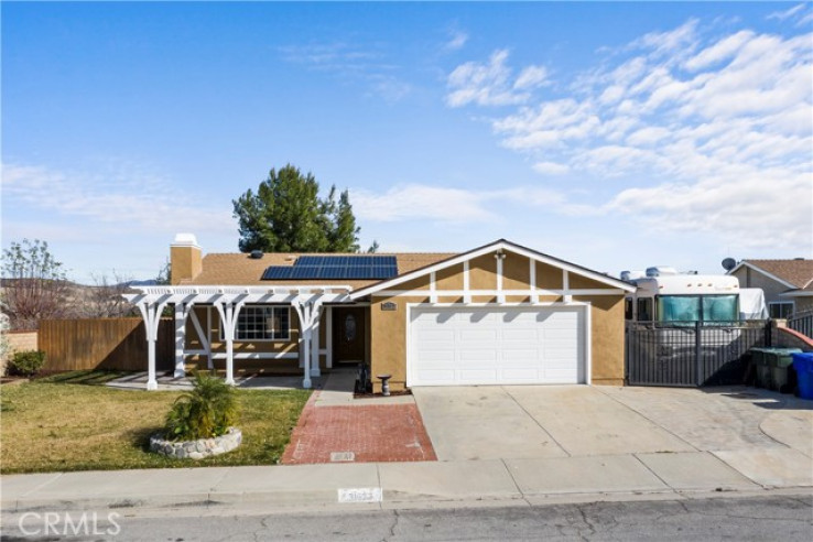 3 Bed Home for Sale in Castaic, California