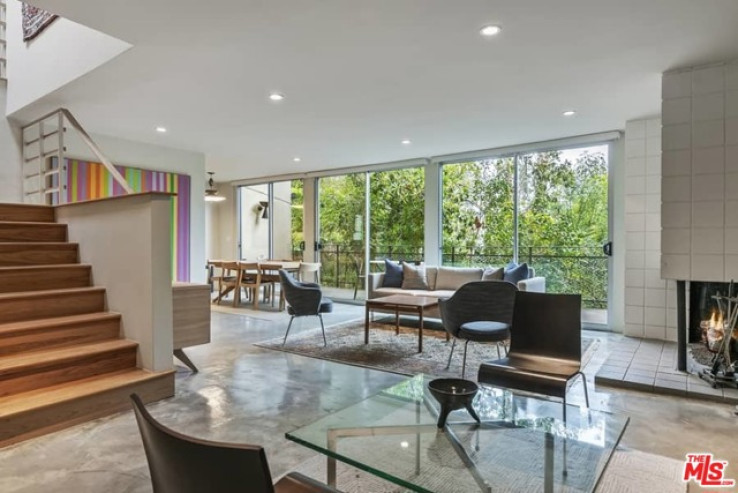 3 Bed Home for Sale in Los Angeles, California