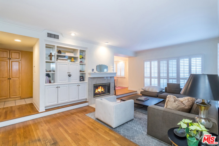 2 Bed Home for Sale in Santa Monica, California