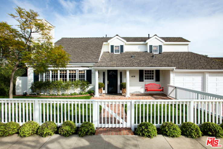 4 Bed Home for Sale in Pacific Palisades, California