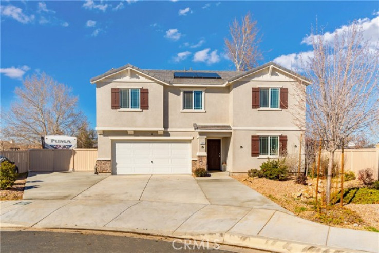 4 Bed Home for Sale in Lancaster, California