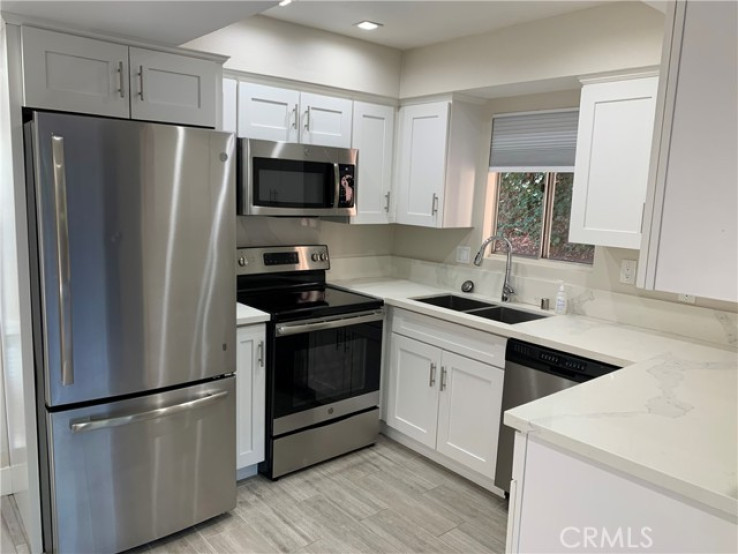 2 Bed Home for Sale in Agoura Hills, California