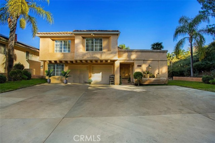 4 Bed Home for Sale in Newhall, California