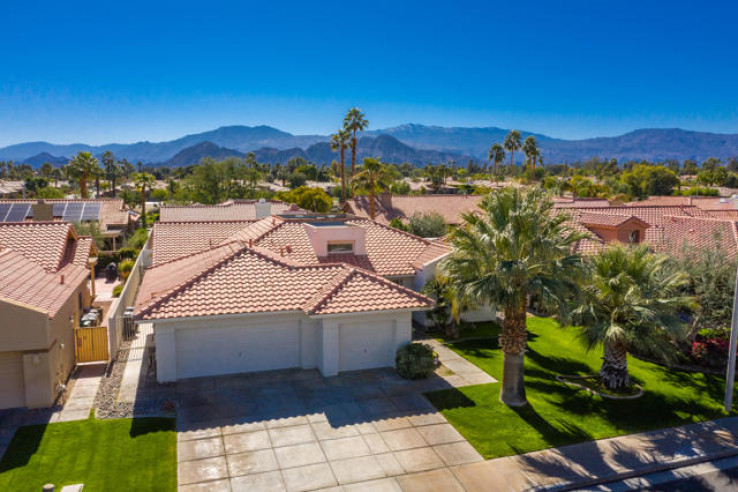 4 Bed Home for Sale in Palm Desert, California