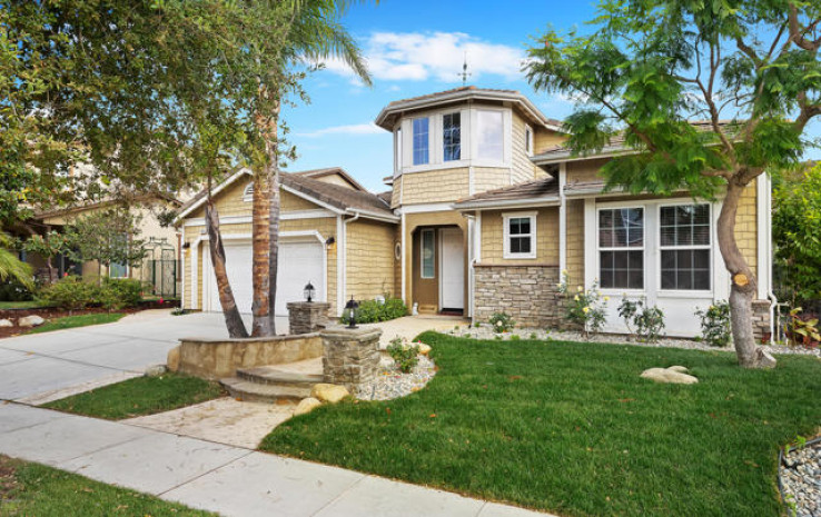 3 Bed Home for Sale in Newbury Park, California