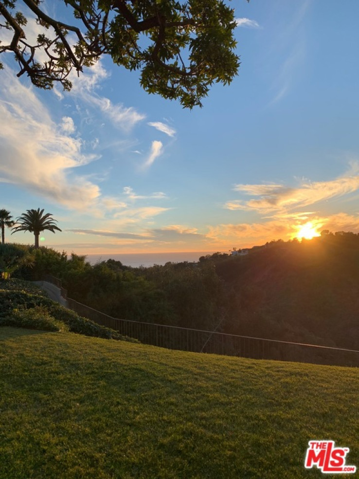 3 Bed Home for Sale in Pacific Palisades, California