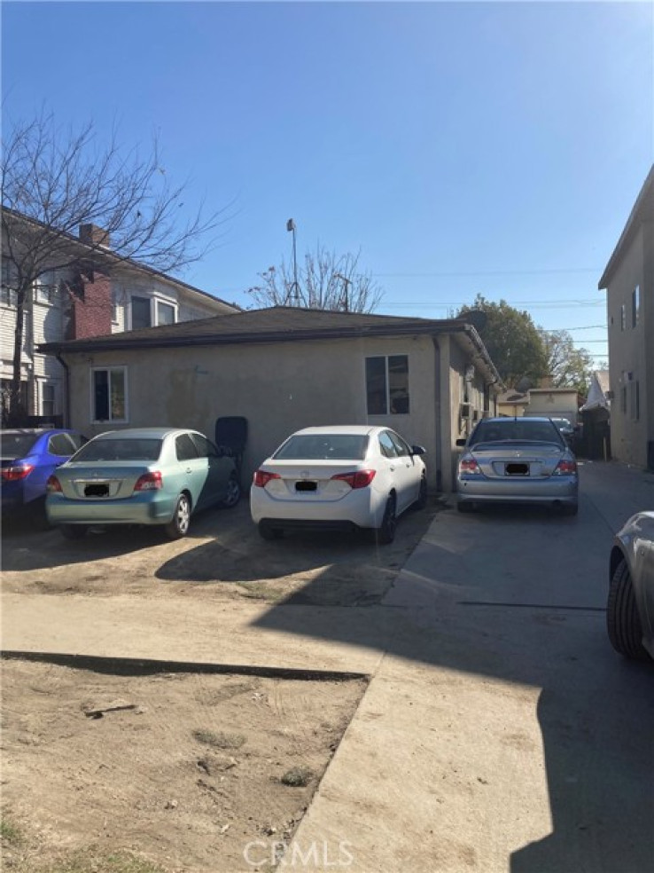  Income Home for Sale in Los Angeles, California