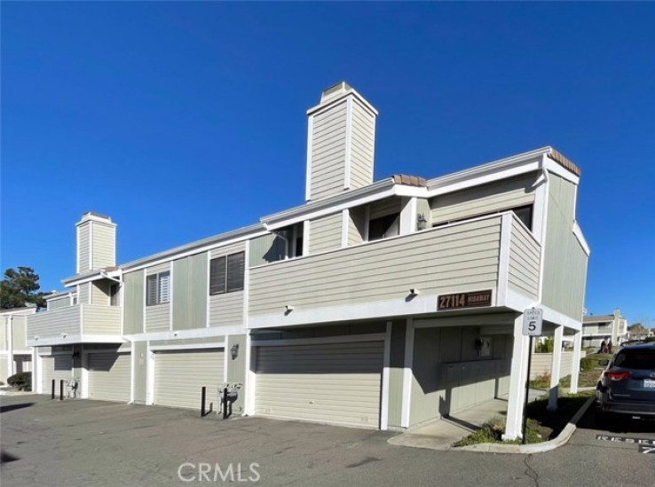 2 Bed Home for Sale in Canyon Country, California