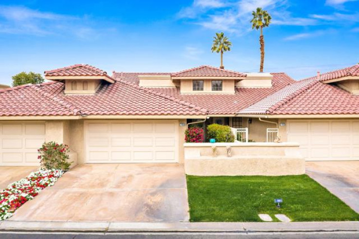 2 Bed Home for Sale in Palm Desert, California