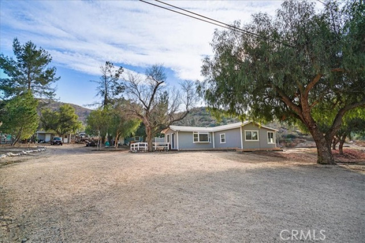 1 Bed Home for Sale in Agua Dulce, California