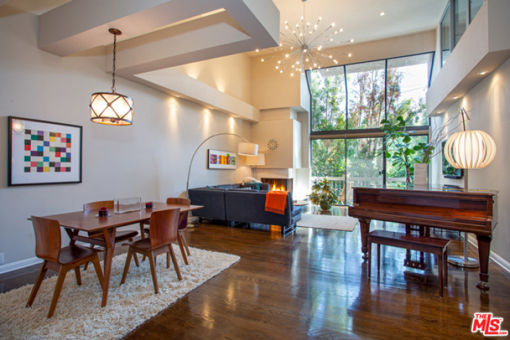 3 Bed Home for Sale in Los Angeles, California