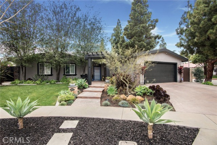 Residential Home in Mesa Verde
