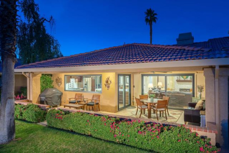 Residential Home in North Palm Desert