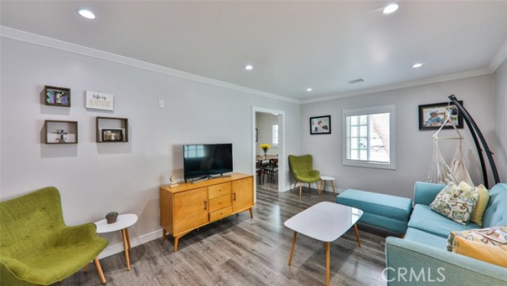 2 Bed Home for Sale in Los Angeles, California
