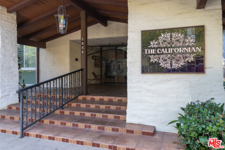 1 Bed Home for Sale in Culver City, California