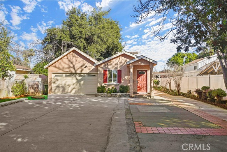 Residential Home in Lake Balboa