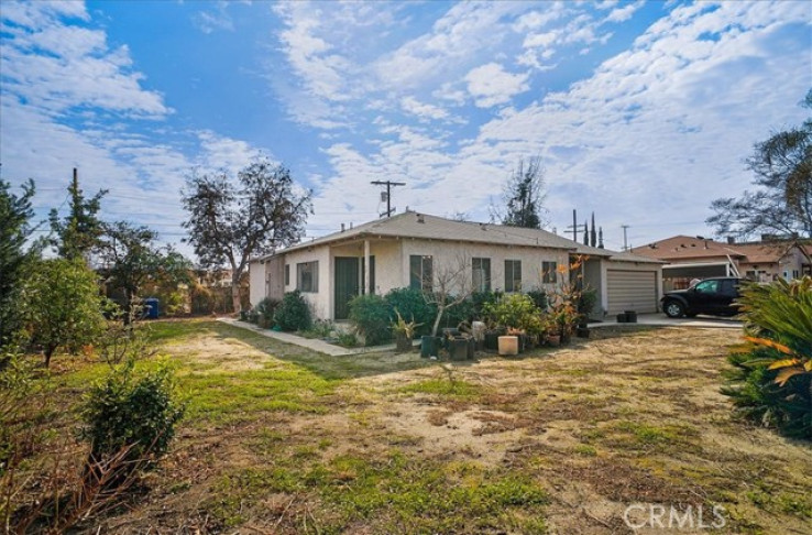 3 Bed Home for Sale in Sun Valley, California