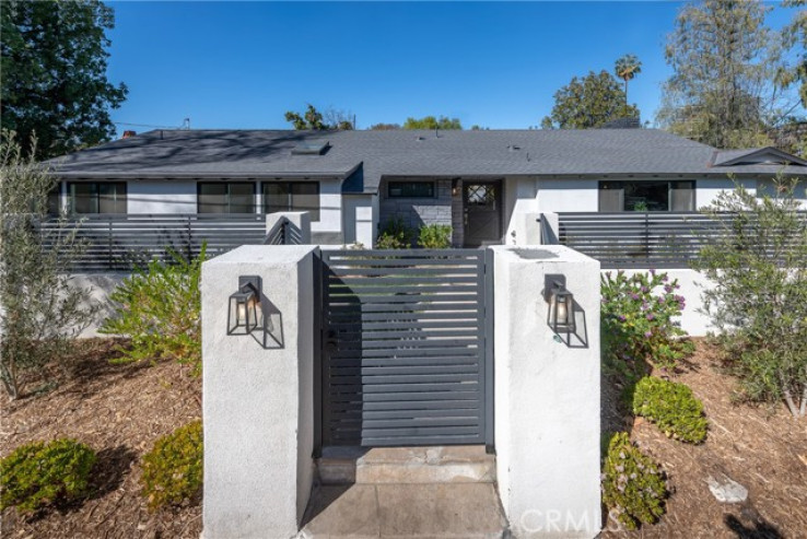 4 Bed Home for Sale in Encino, California