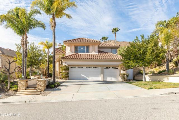 4 Bed Home for Sale in Oak Park, California