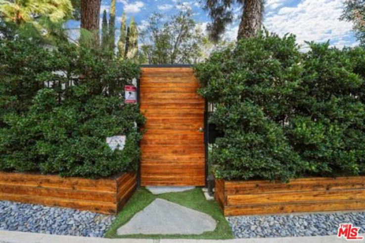 Residential Home in Los Feliz