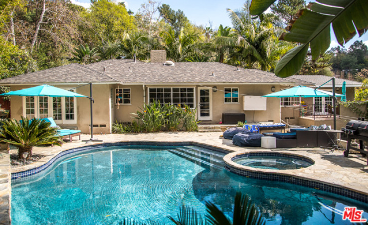 3 Bed Home for Sale in Studio City, California
